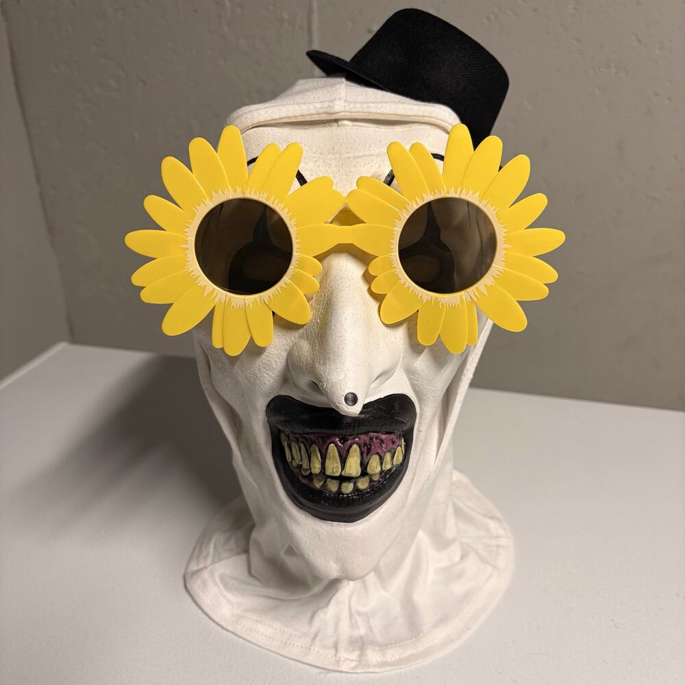 Tinsley Transfers Terrifier 3 Art the Clown Custom Rehaul Mask